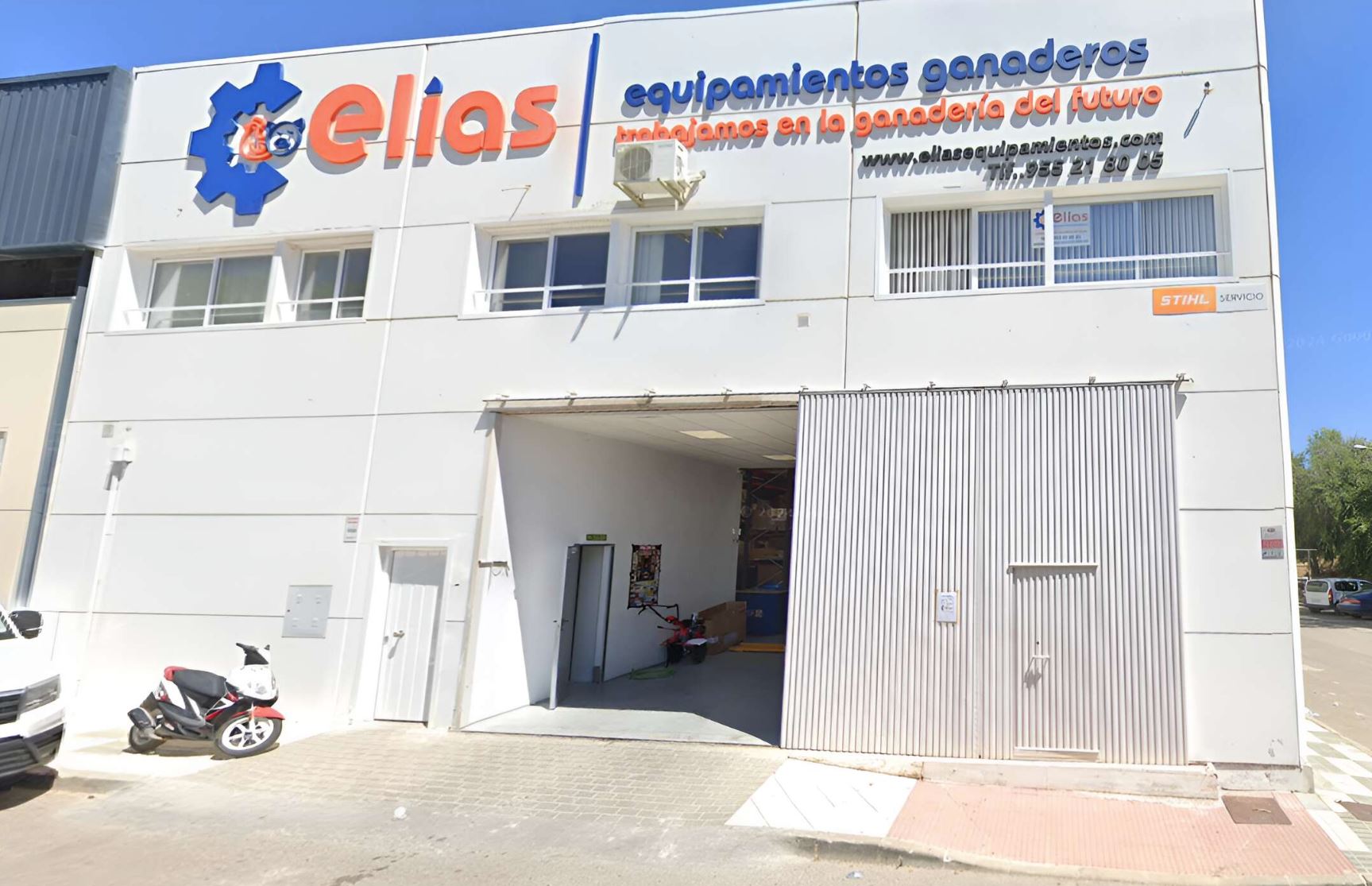 Anabel-Lopez-Porta-Jose-Elias-EZENTIS-compra-ELIAS-EQUIPAMIENTOS-GANADEROS-3